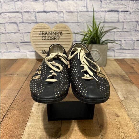 GUCCI x SEGA Falacer sneaker black leather Size 13 519723
Pre owned condition - Picture 4 of 16